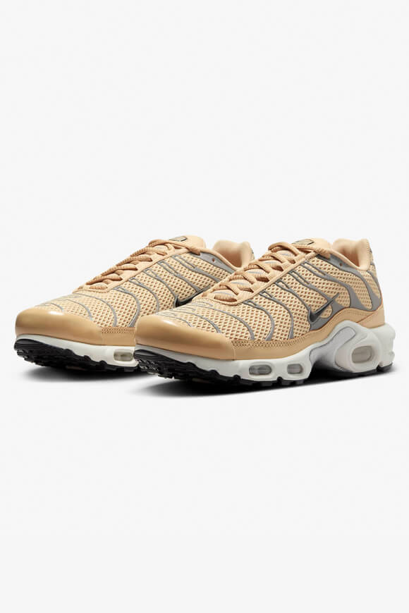 Air Max Plus Sneaker - Sesame + Black+ Metallic Silver