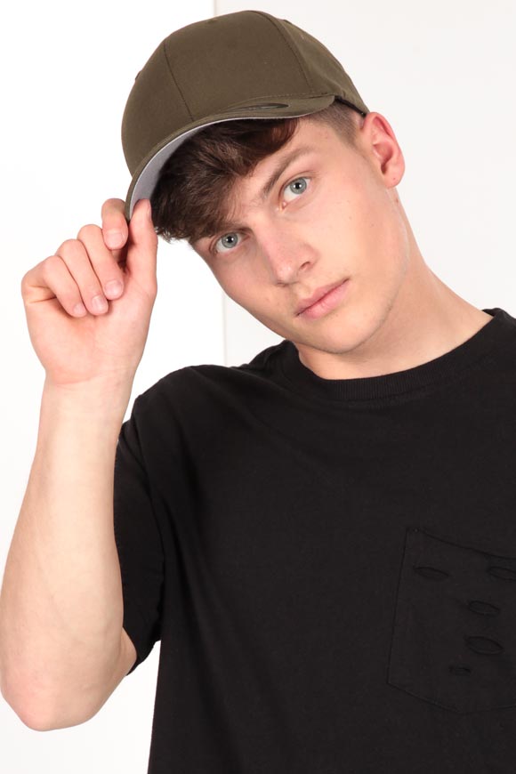 Flexfit Cap - Olive Grün