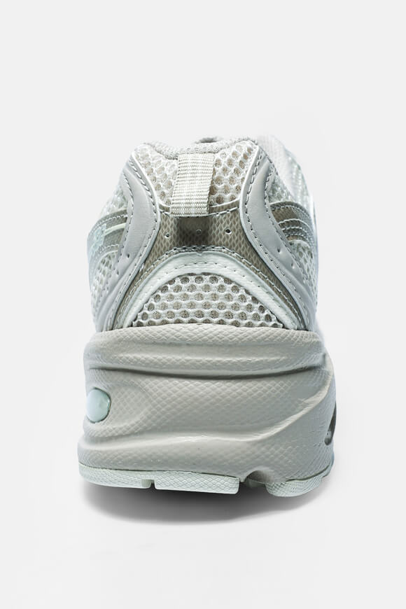 MR530 Sneaker - Moonbeam