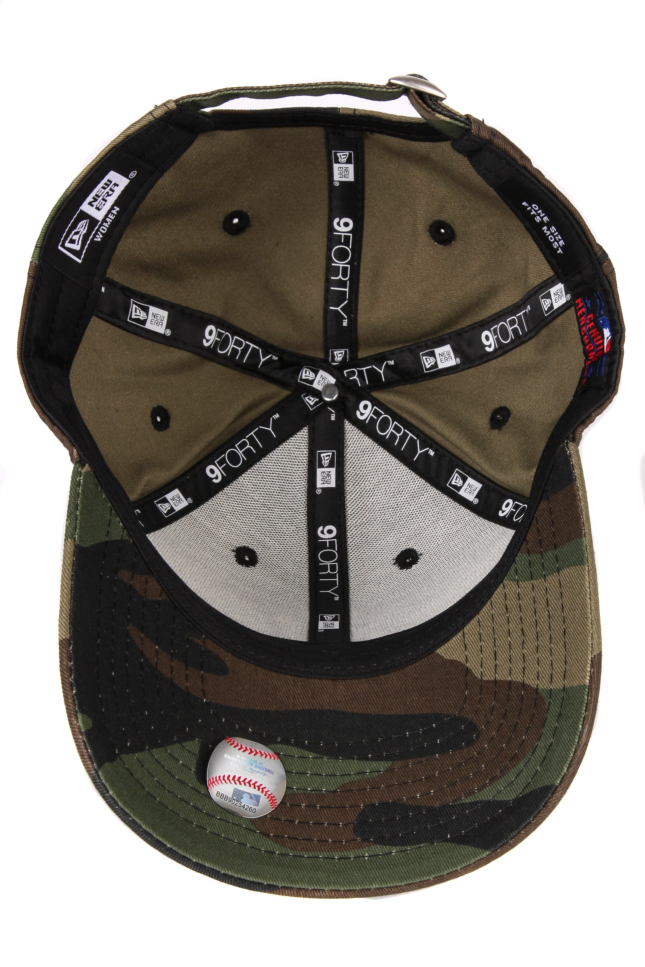 9Forty Cap / Strapback - Camouflage + Weiss