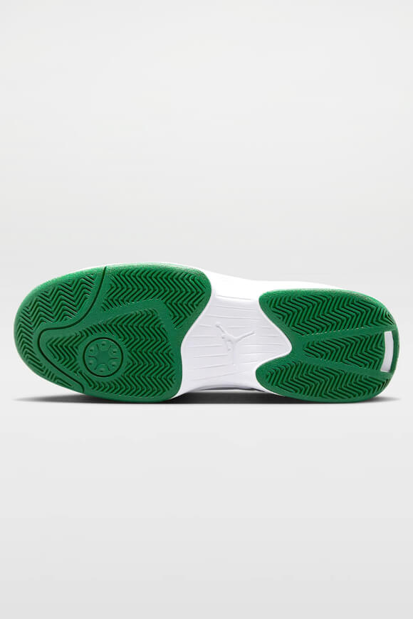 Jordan Max Aura 6 Sneaker - White + Pine Green