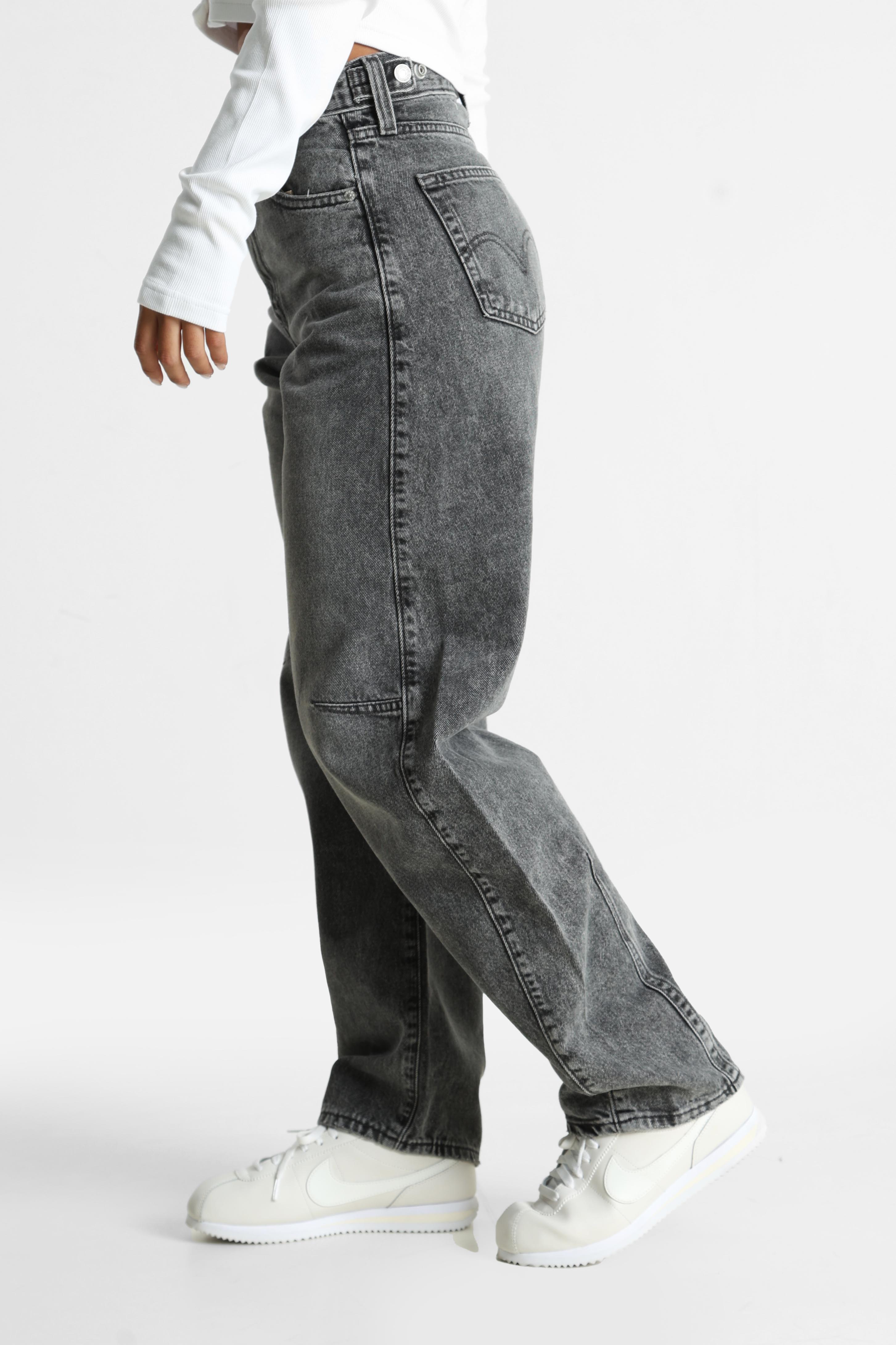 Cinch Barrel Fit Jeans L31 - Past lives