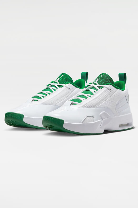 Jordan Max Aura 6 Sneaker - White + Pine Green