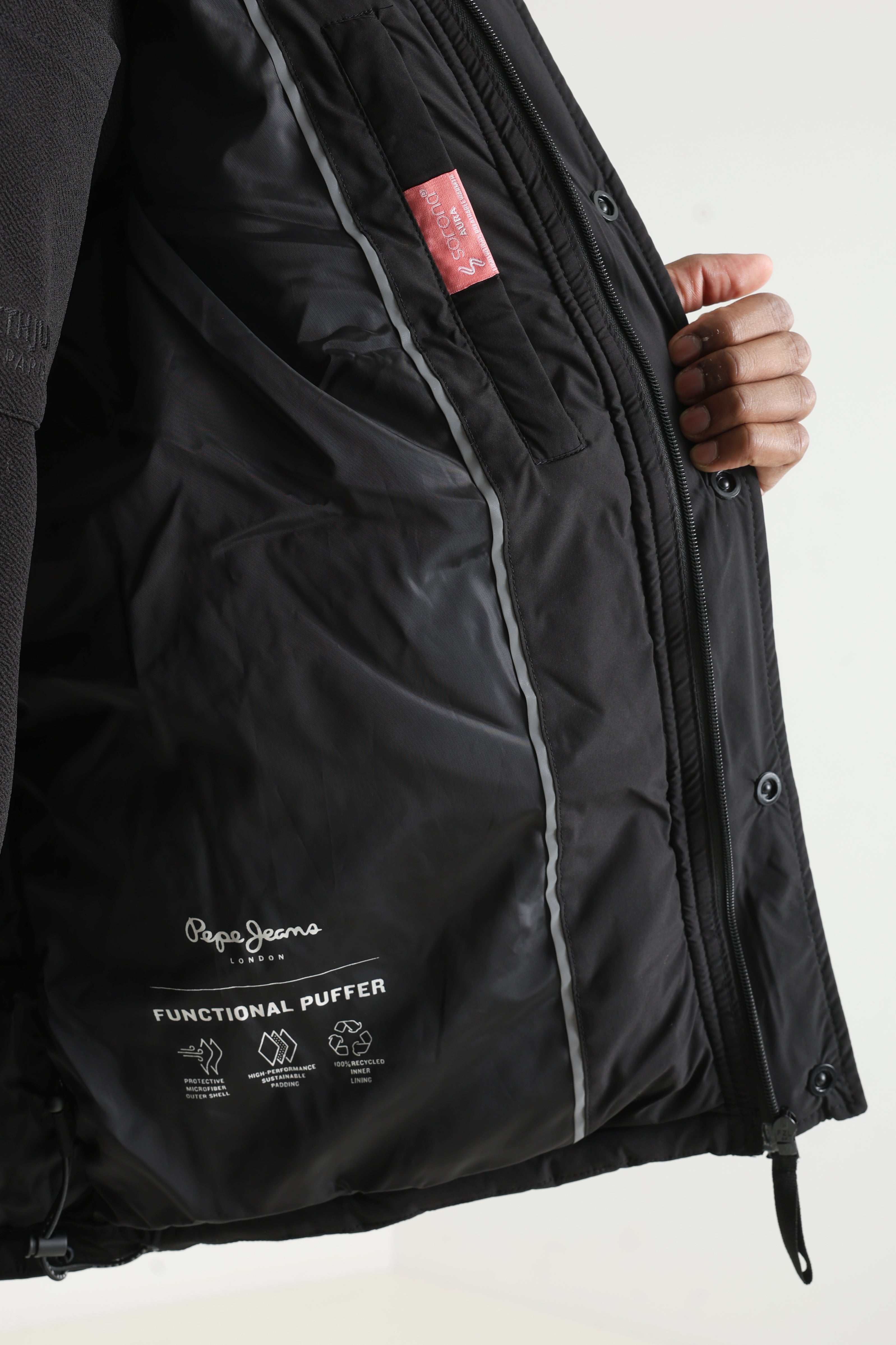 Jobias Pufferjacke - Black