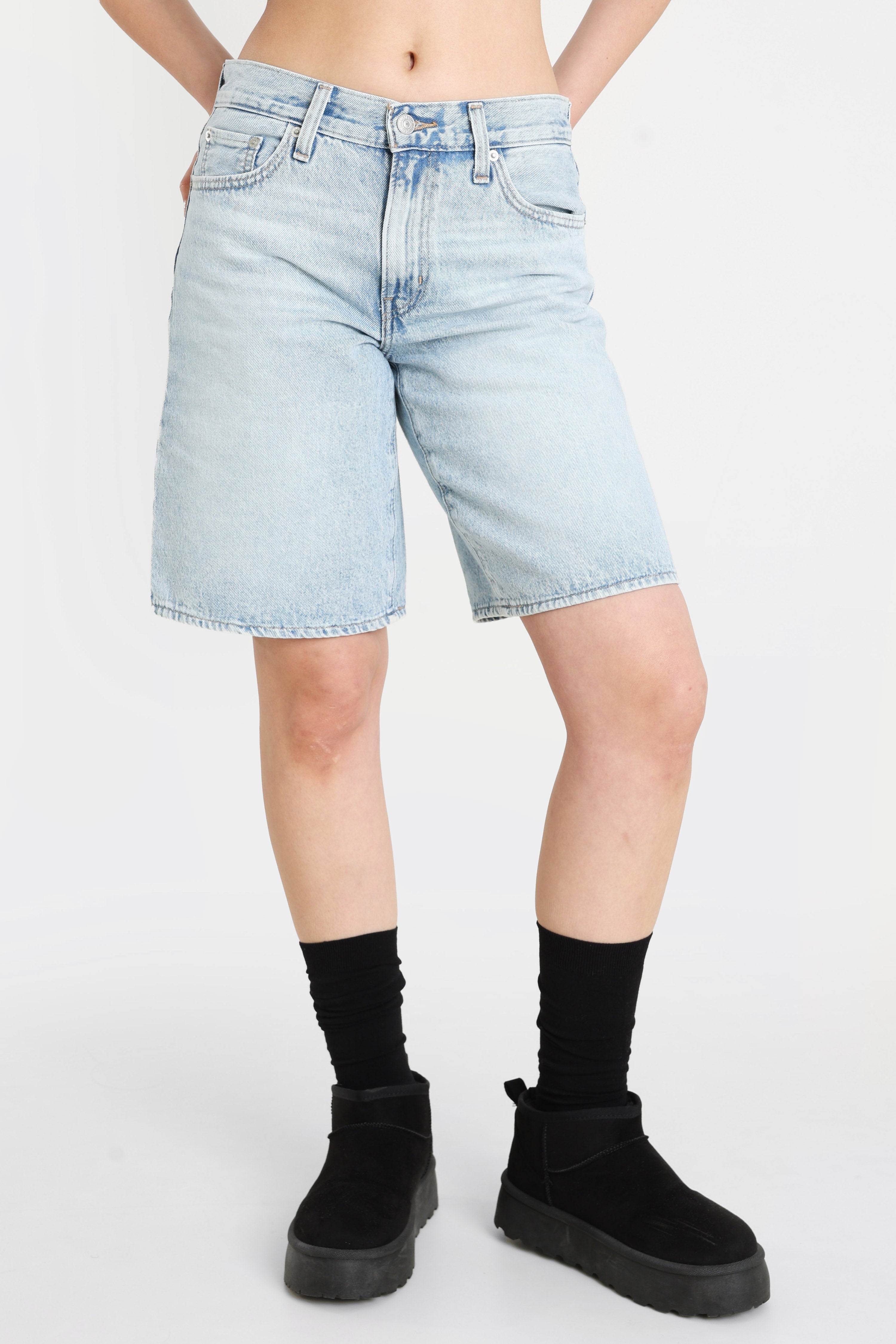 Baggy Jeansshorts - Abraided art