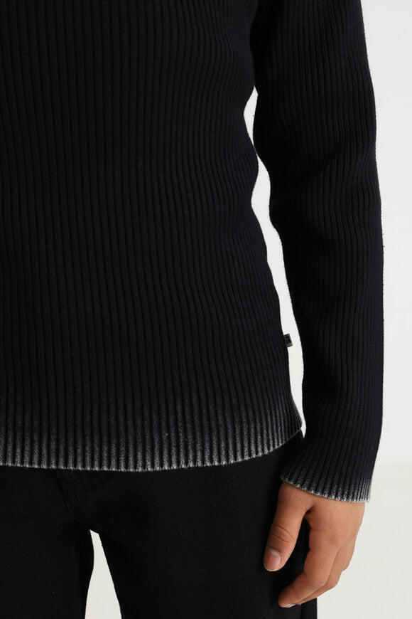 Gerippter Strickpullover - Schwarz + Weiss