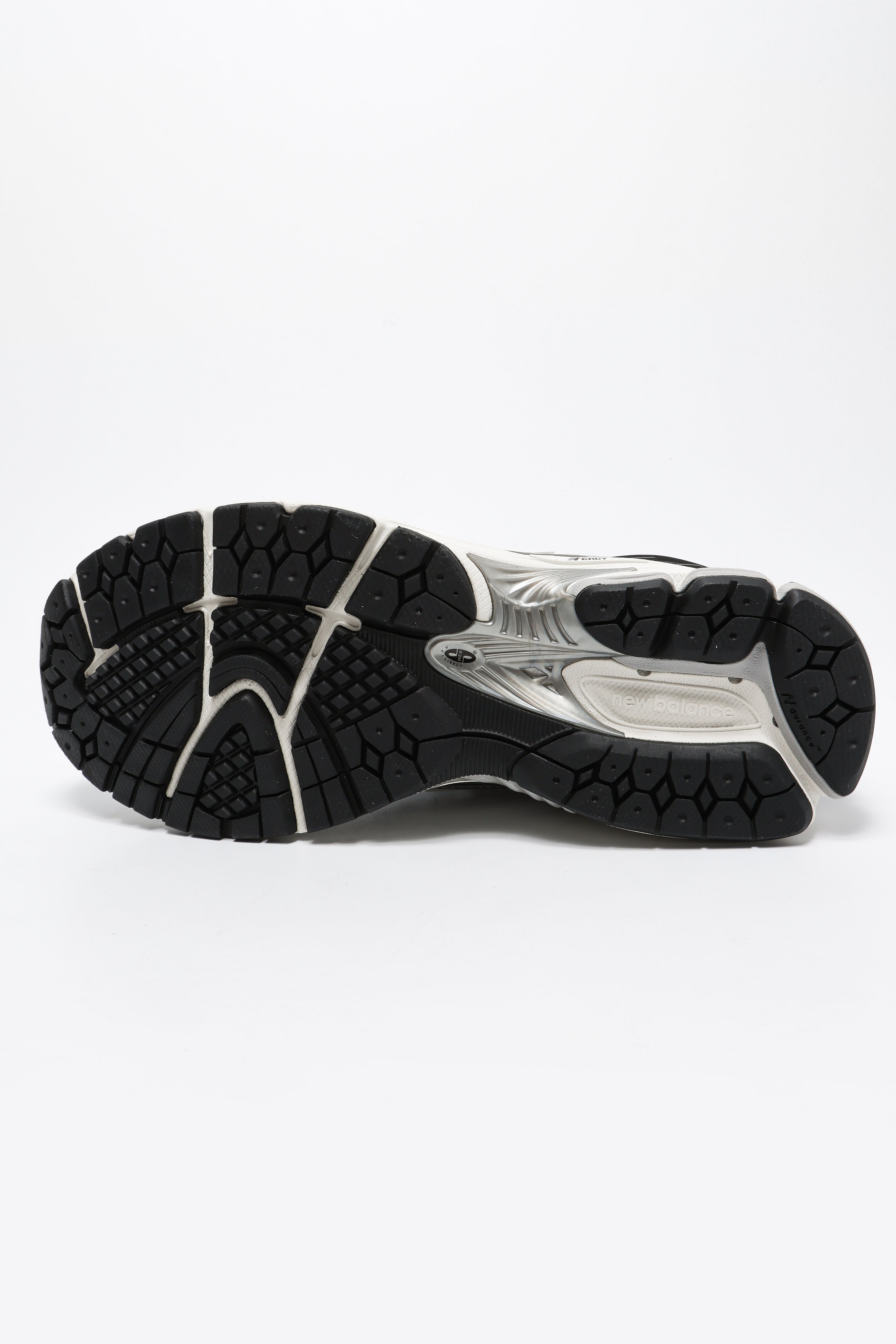 M1906 Sneaker - Sea Salt + Silver Metallic + Black