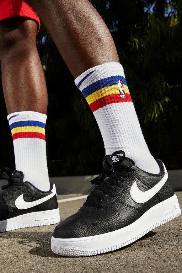Air Force 1 '07 Sneaker - Schwarz + Weiss