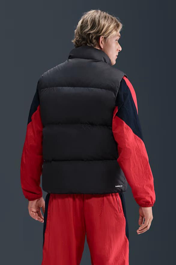 Sportswear Club Gestepptes Daunengilet - Black