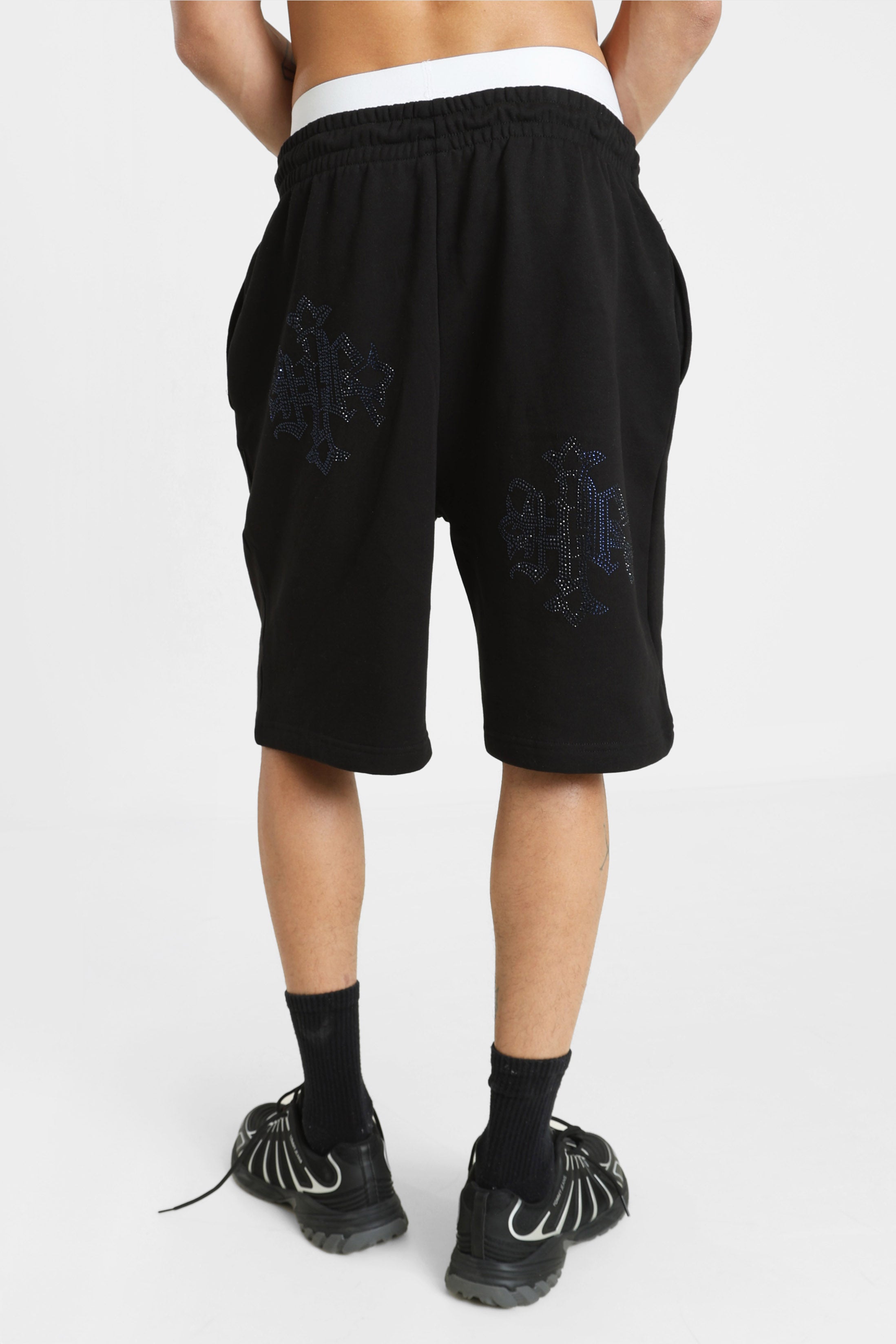 Virtux Sweatshorts - Black