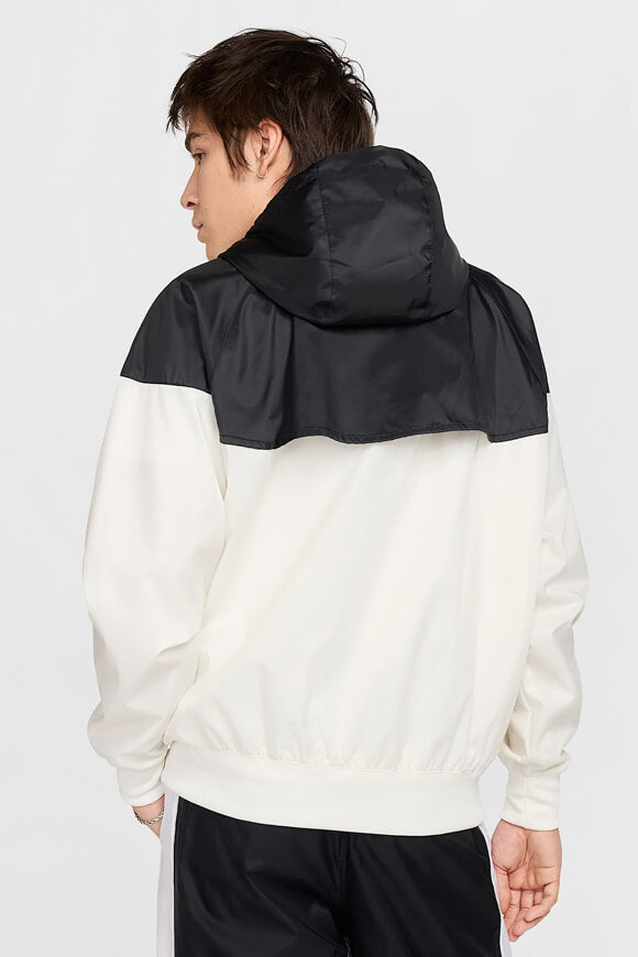 Windbreaker - Sail + Black