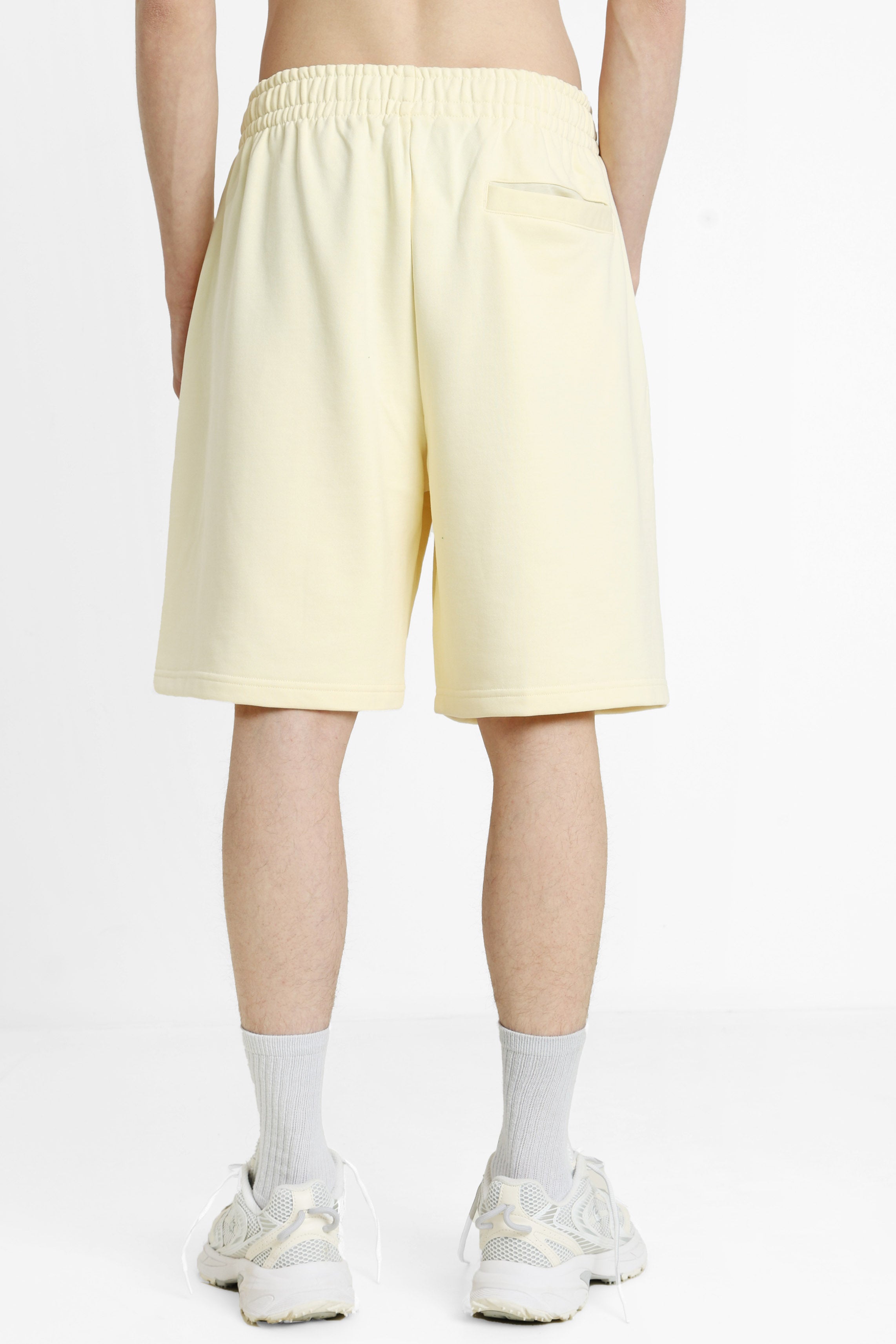 Sweatshorts - Hellgelb
