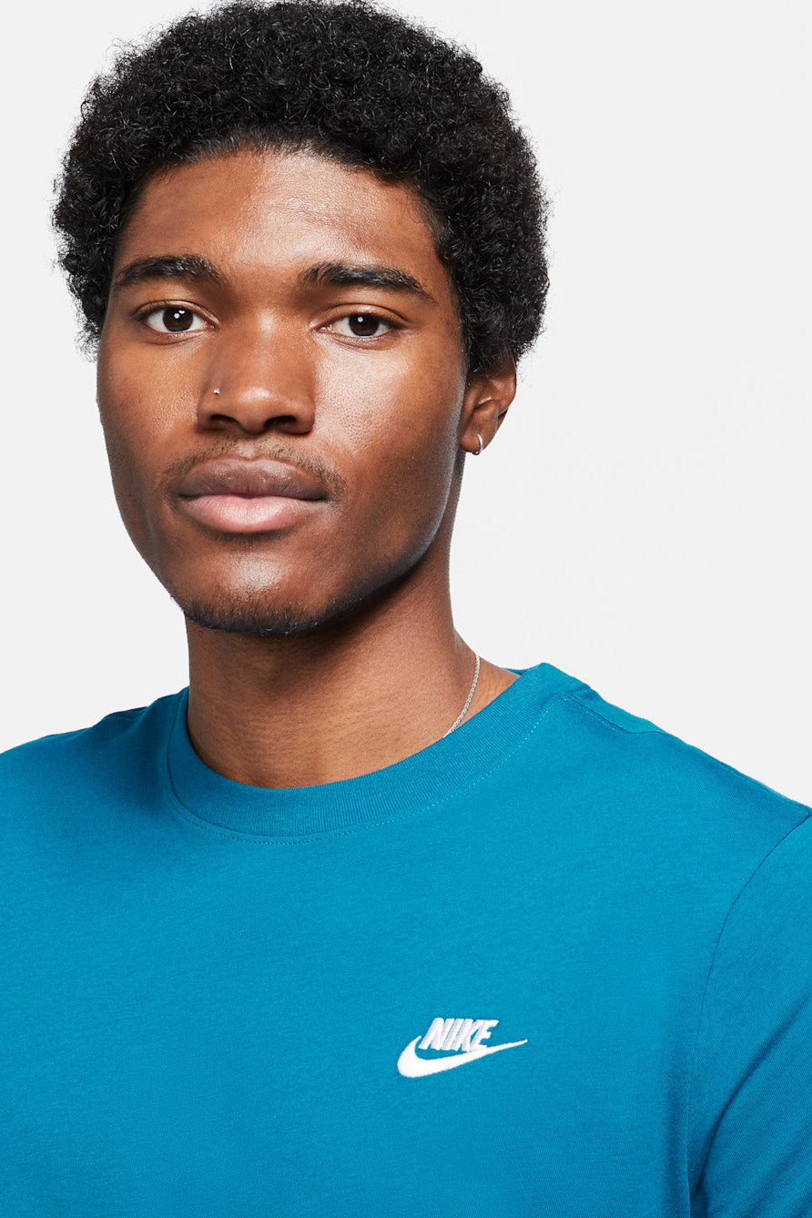 Sportswear Club T-Shirt - Green Abyss