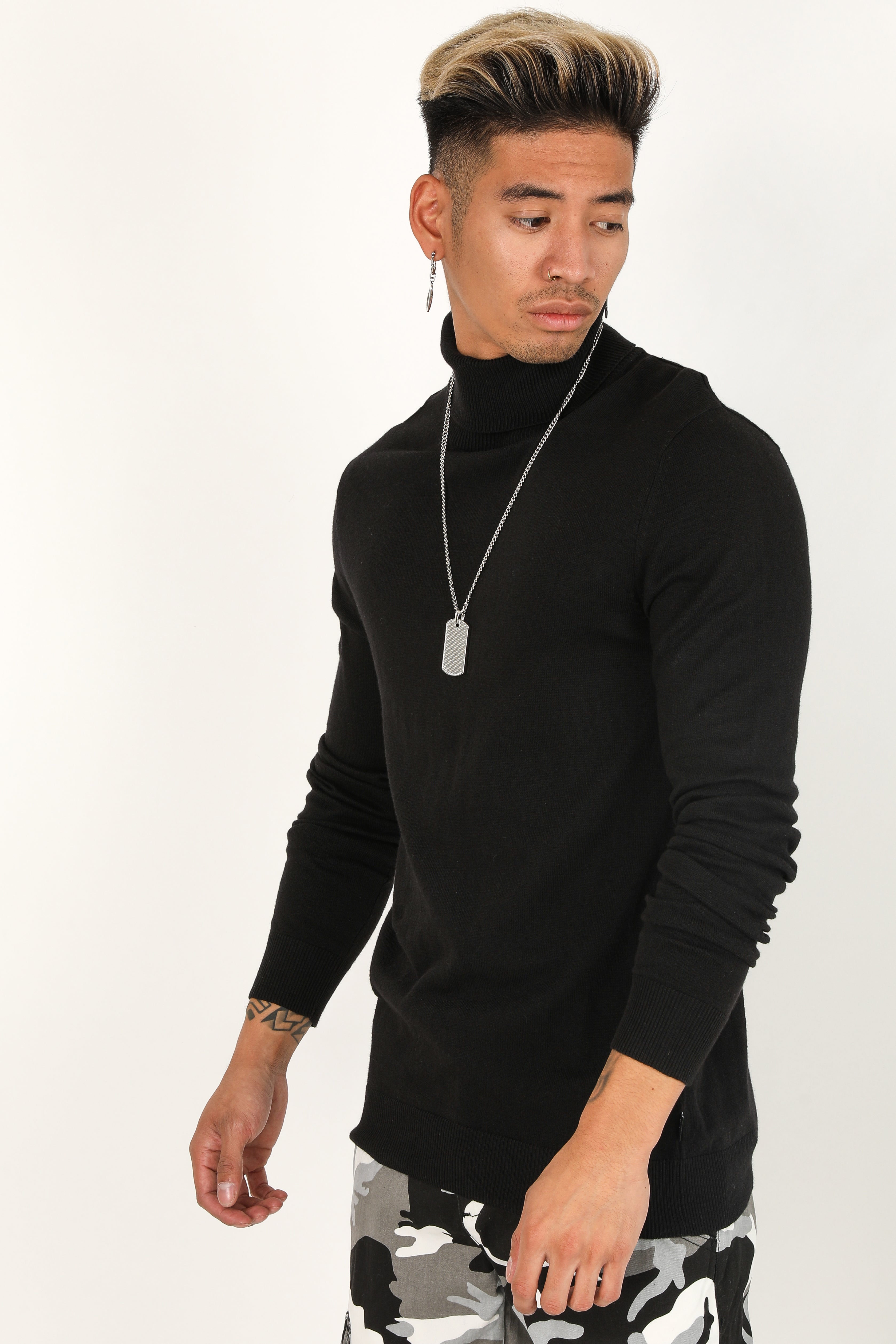 Feinstrickpullover - Schwarz