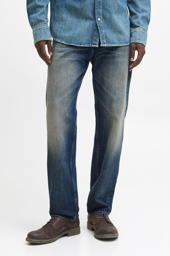 Chris Relaxed Fit Jeans L32 - Blue Denim