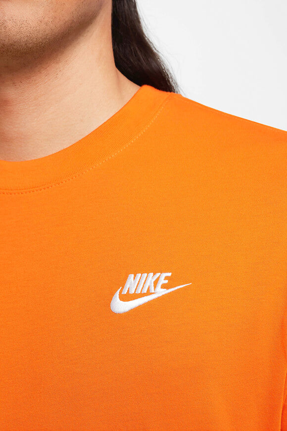 Sportswear Club T-Shirt - Safety Orange