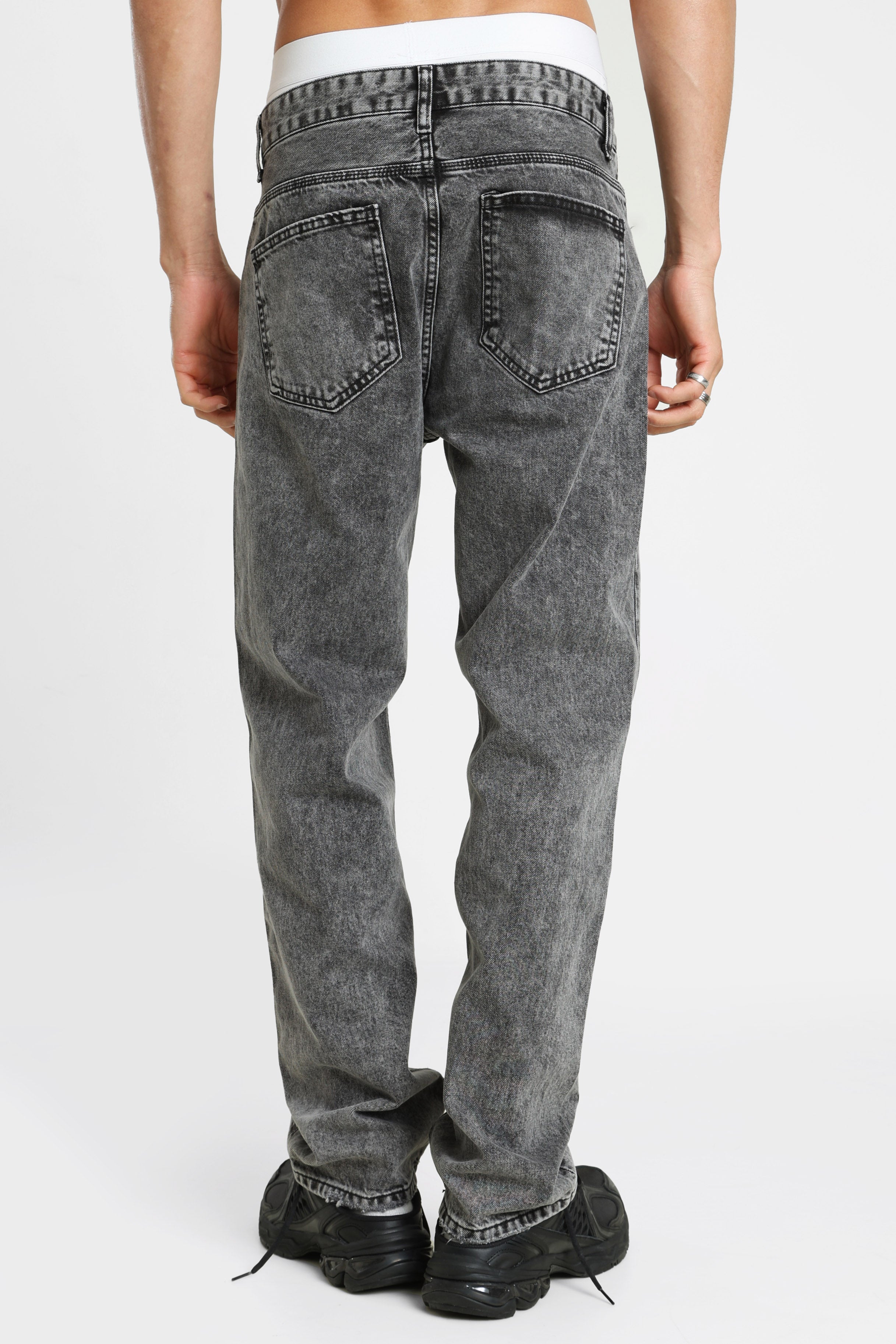 Relaxed Fit Jeans - Black Washed