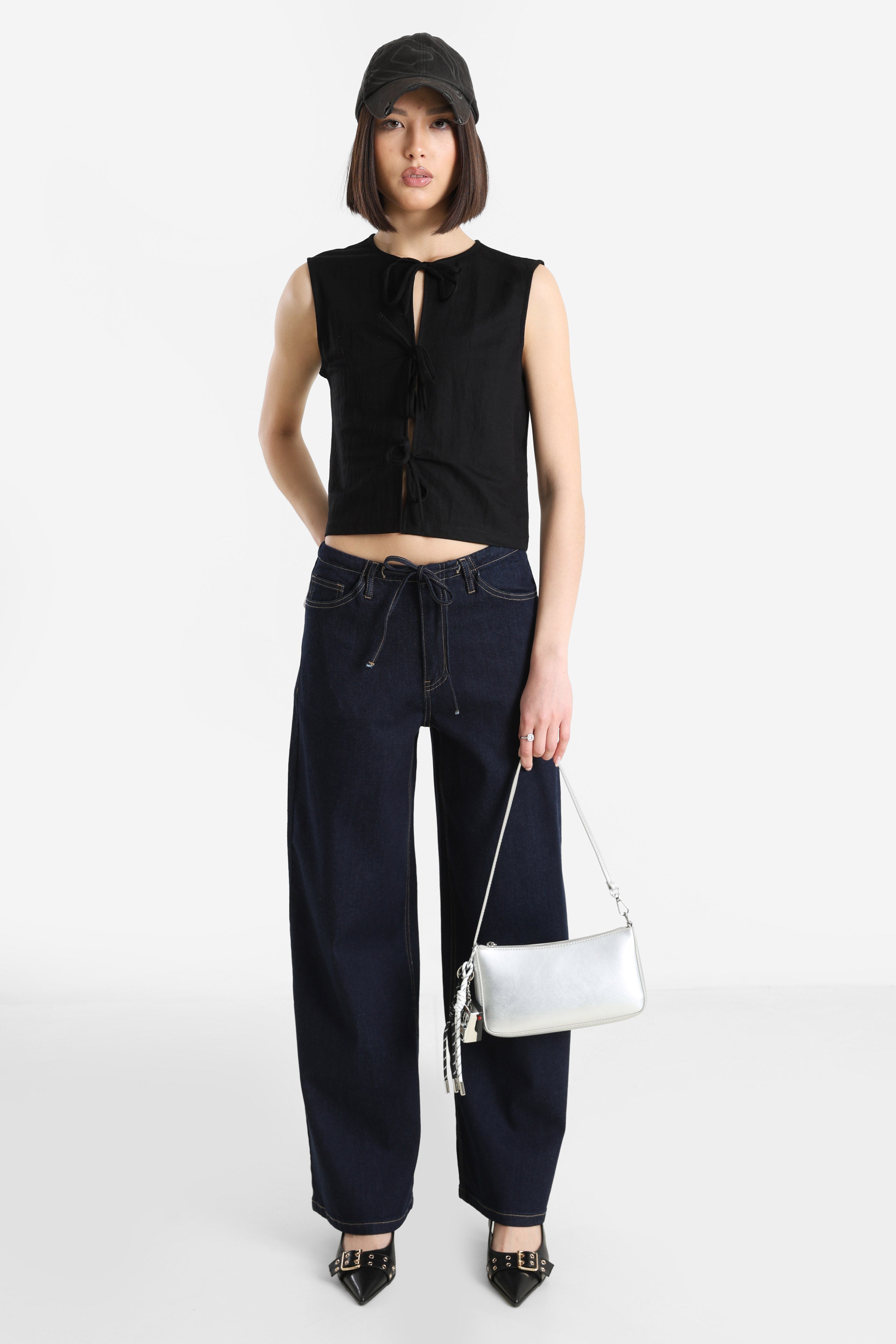 ONLSAKURA Crop Top - Black