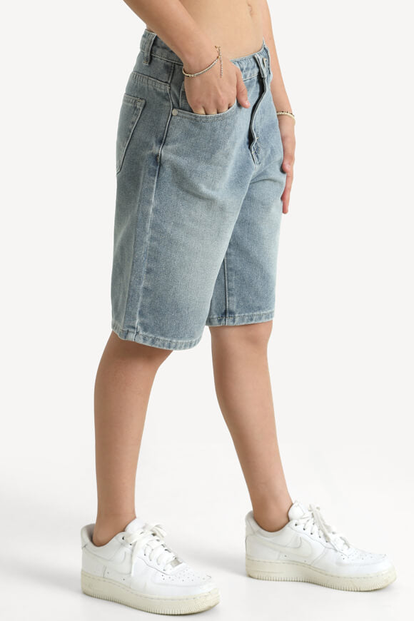 Baggy Fit Jeansshorts - Gewaschen Blau
