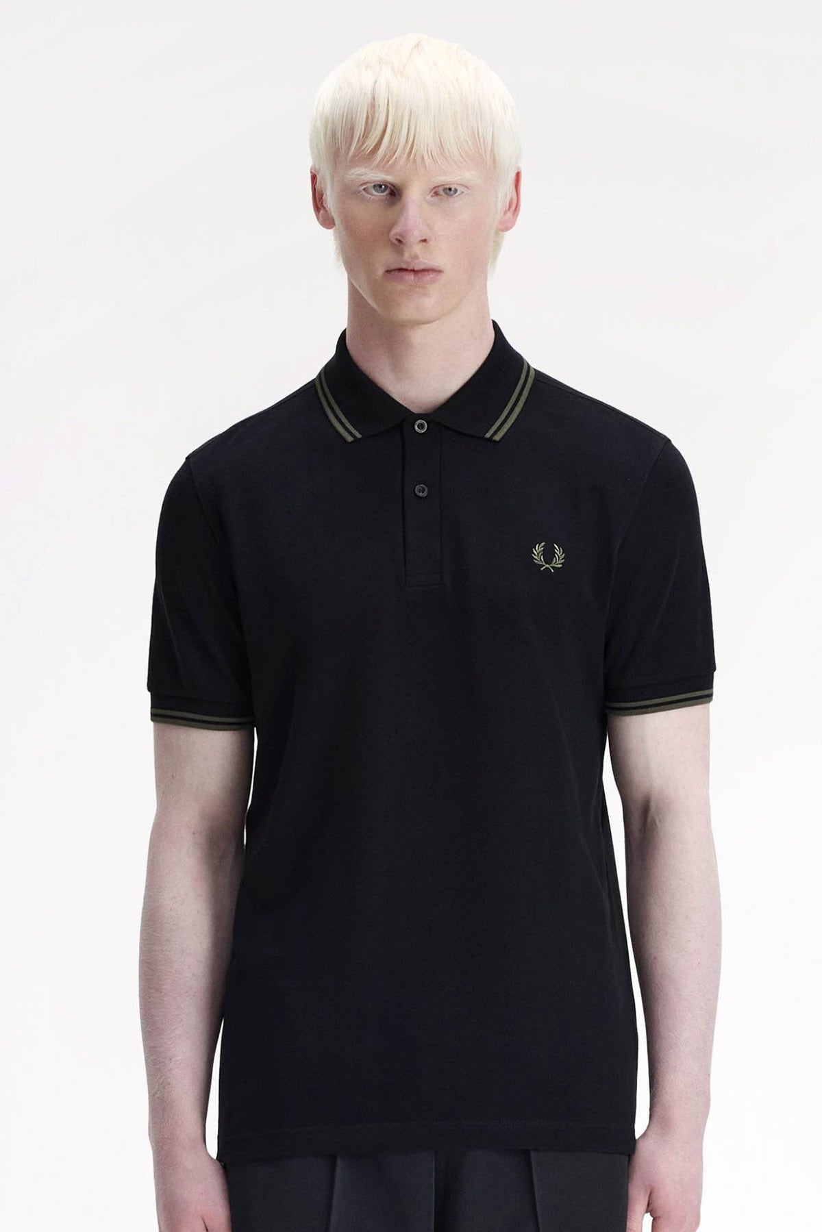 Twin Tipped Poloshirt - Black + Field Green