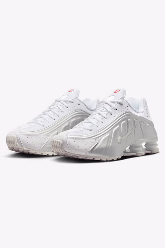 Shox R4 Sneaker - White + Metallic Silver