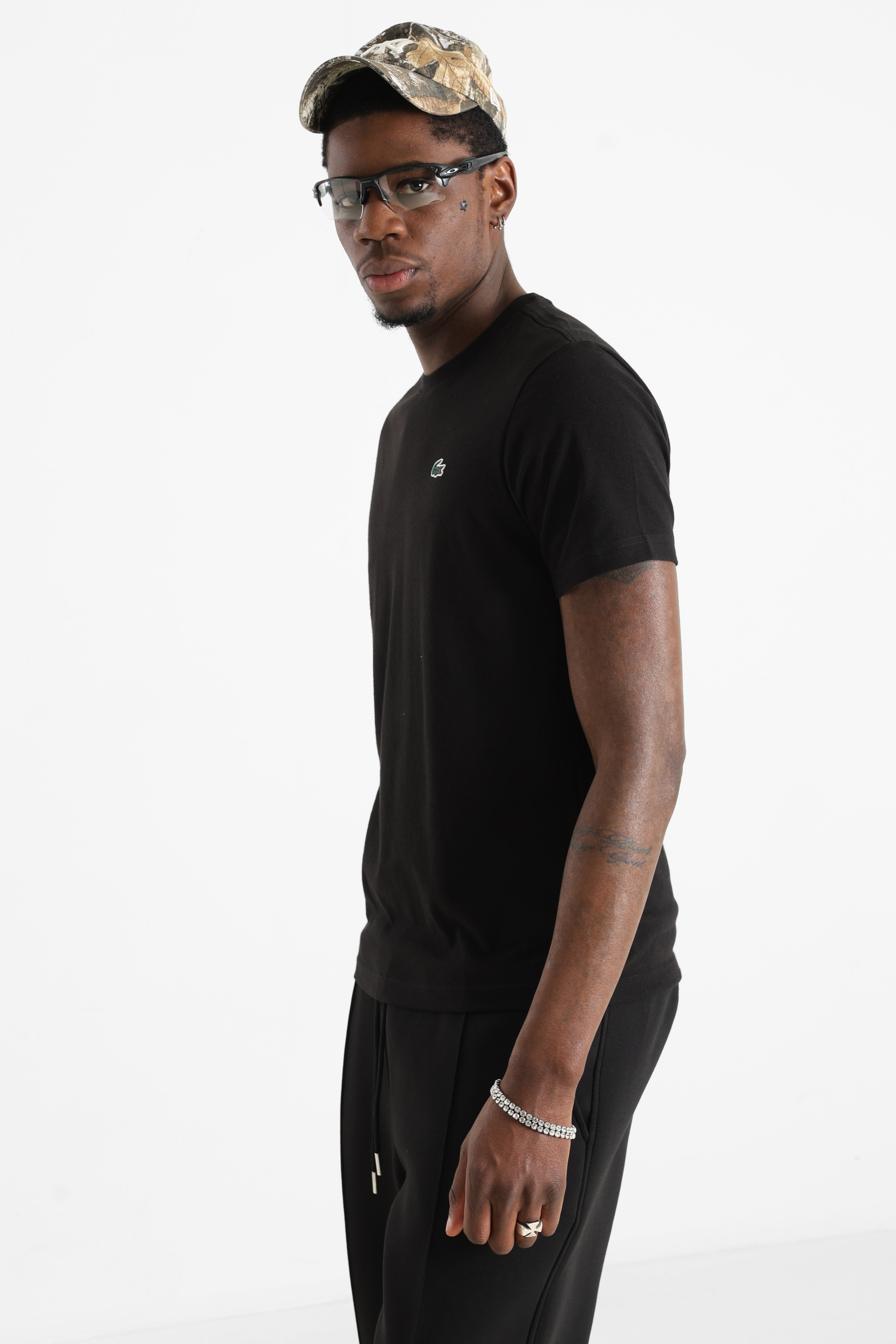 T-Shirt - Black