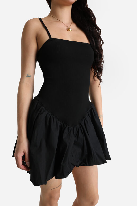 Minikleid mit Innenshorts - Schwarz