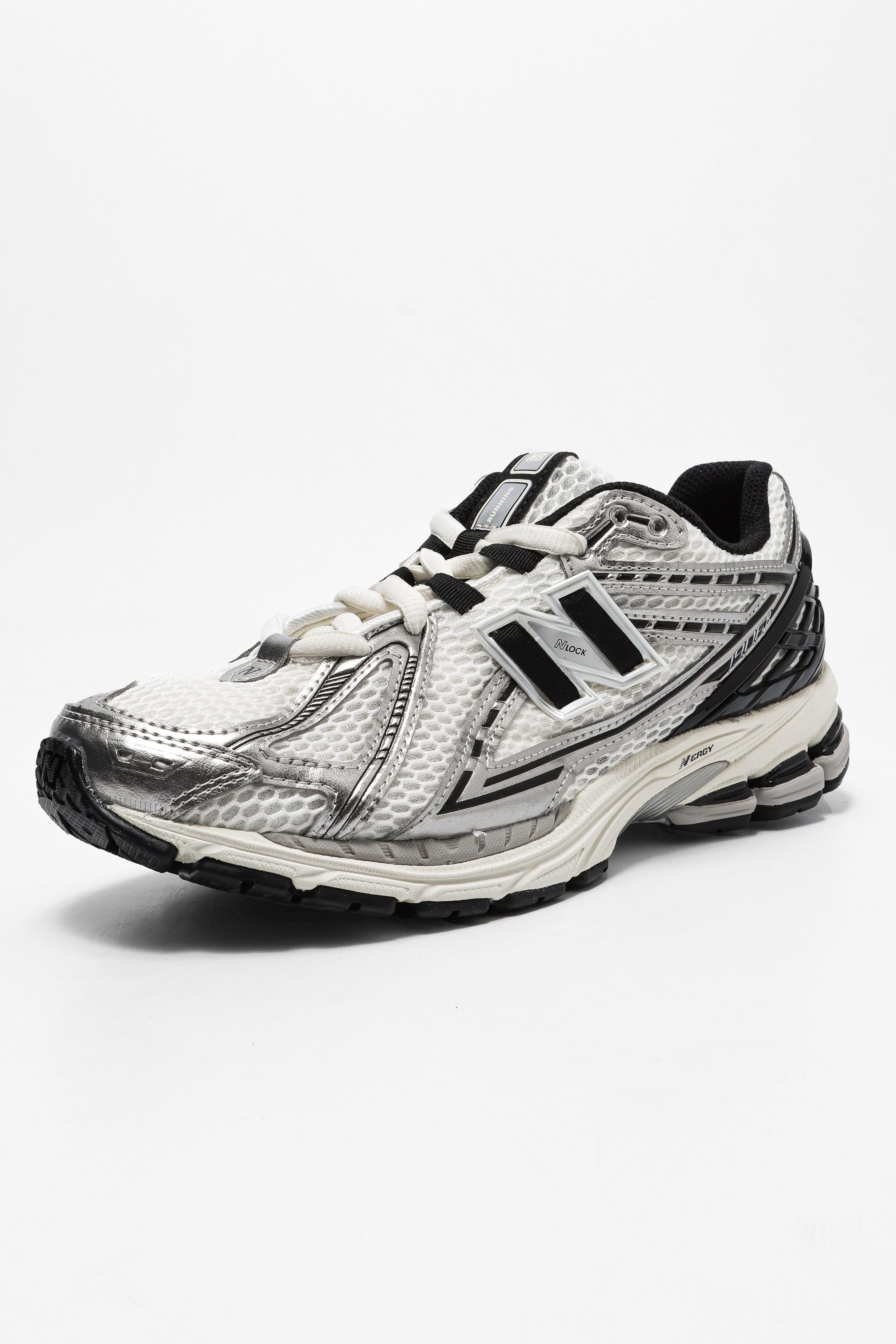M1906 Sneaker - Offwhite + Silver + Black
