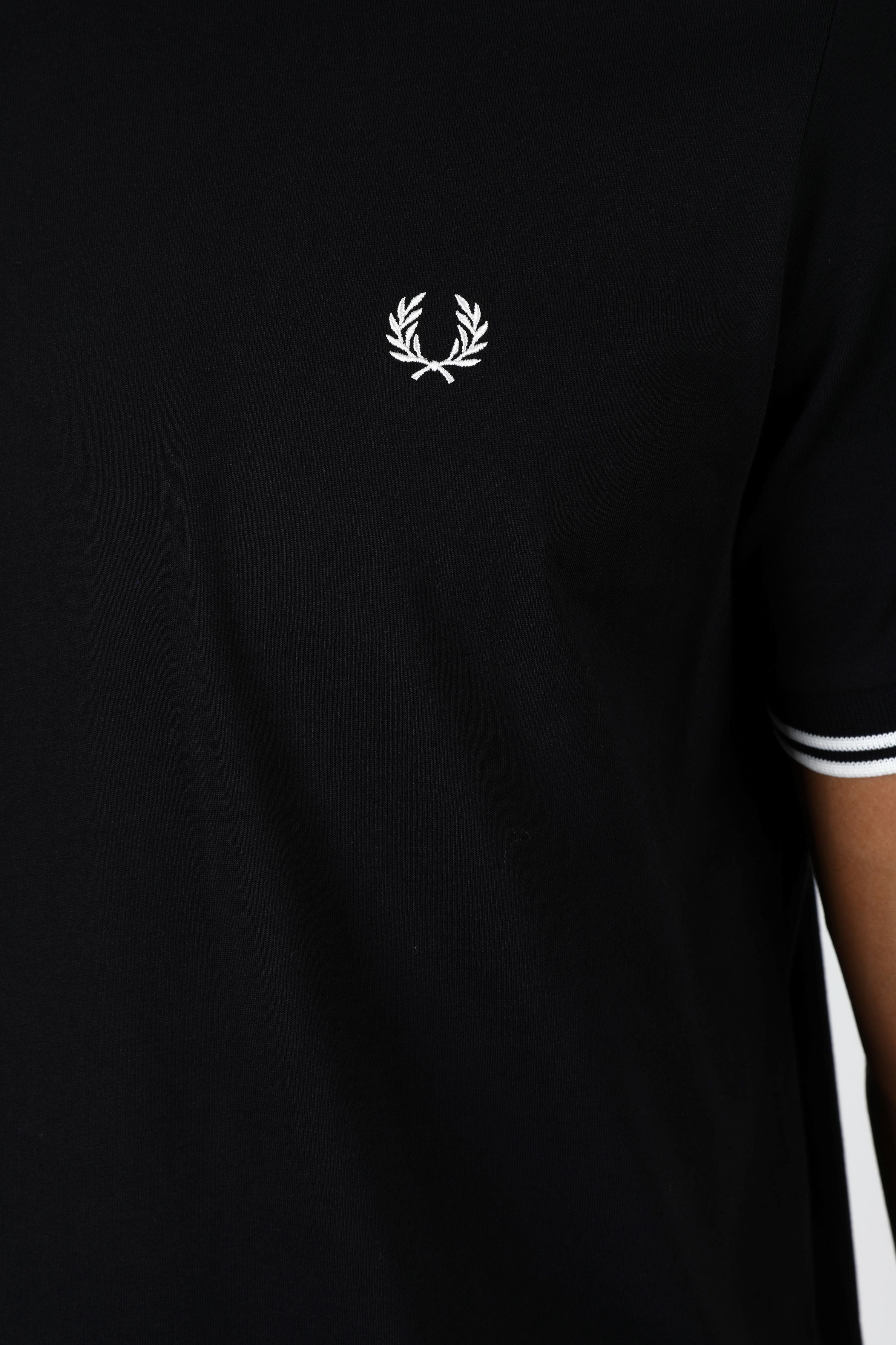 T-Shirt - Black