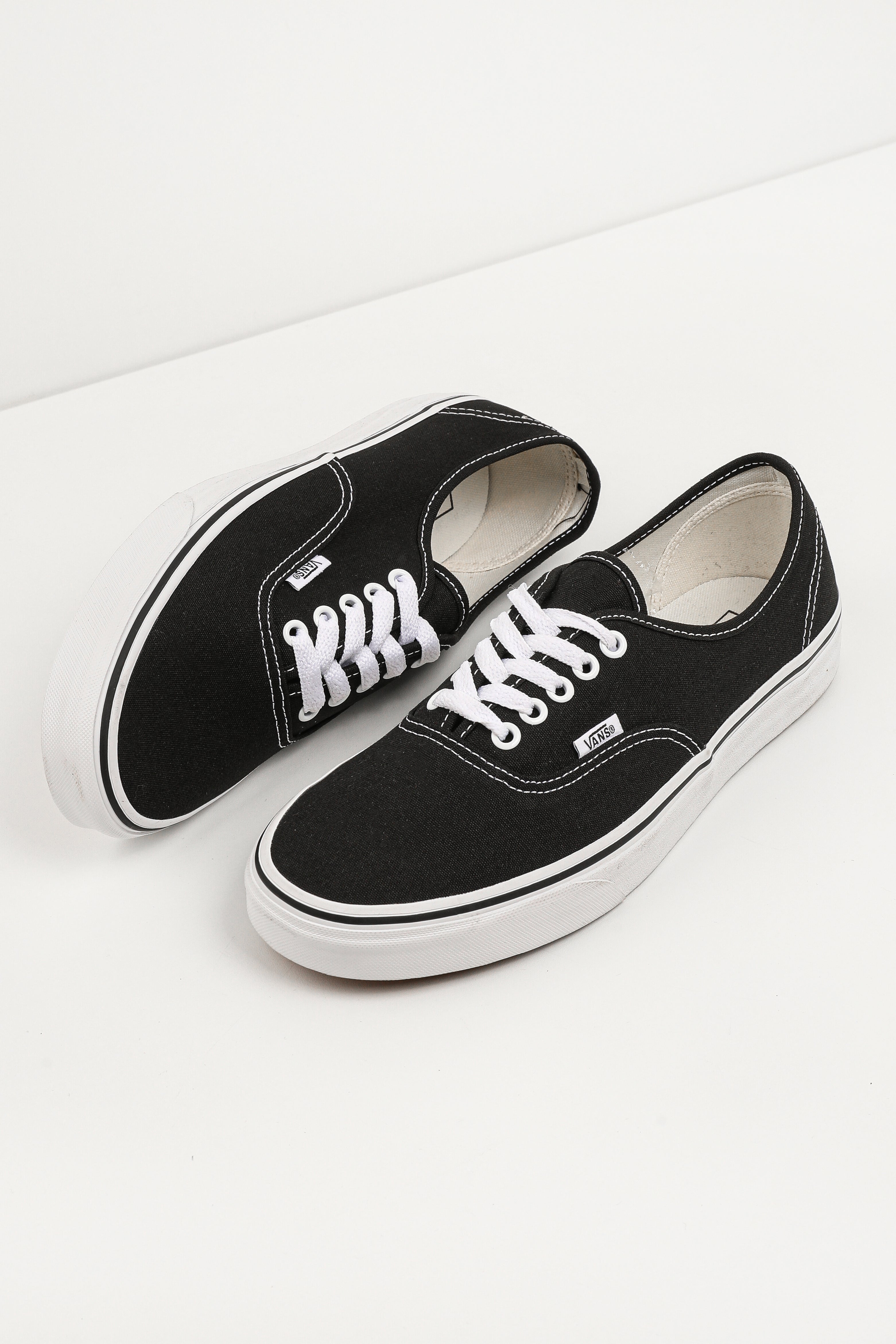 Authentic Sneaker - Schwarz