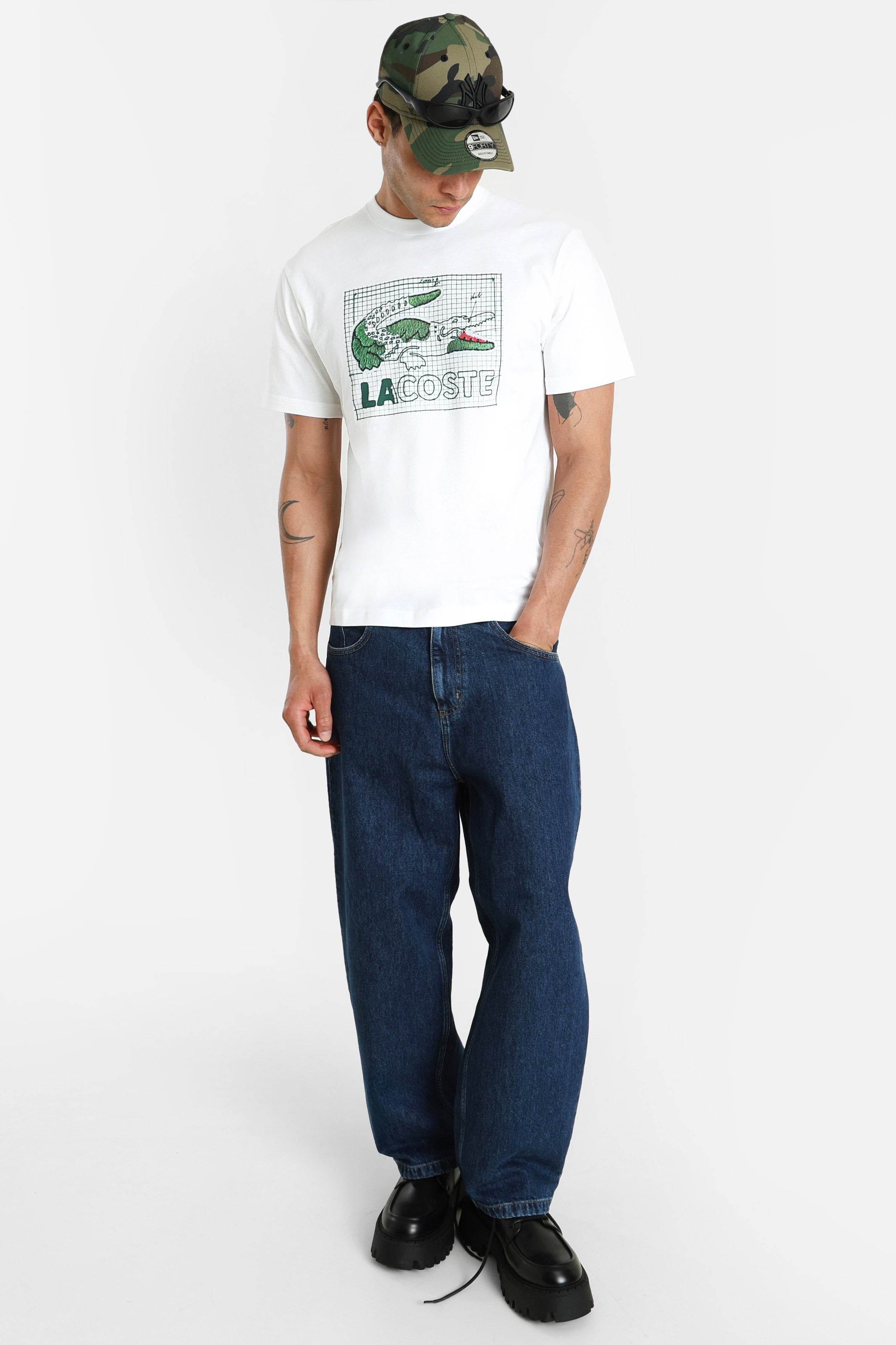 T-Shirt - White