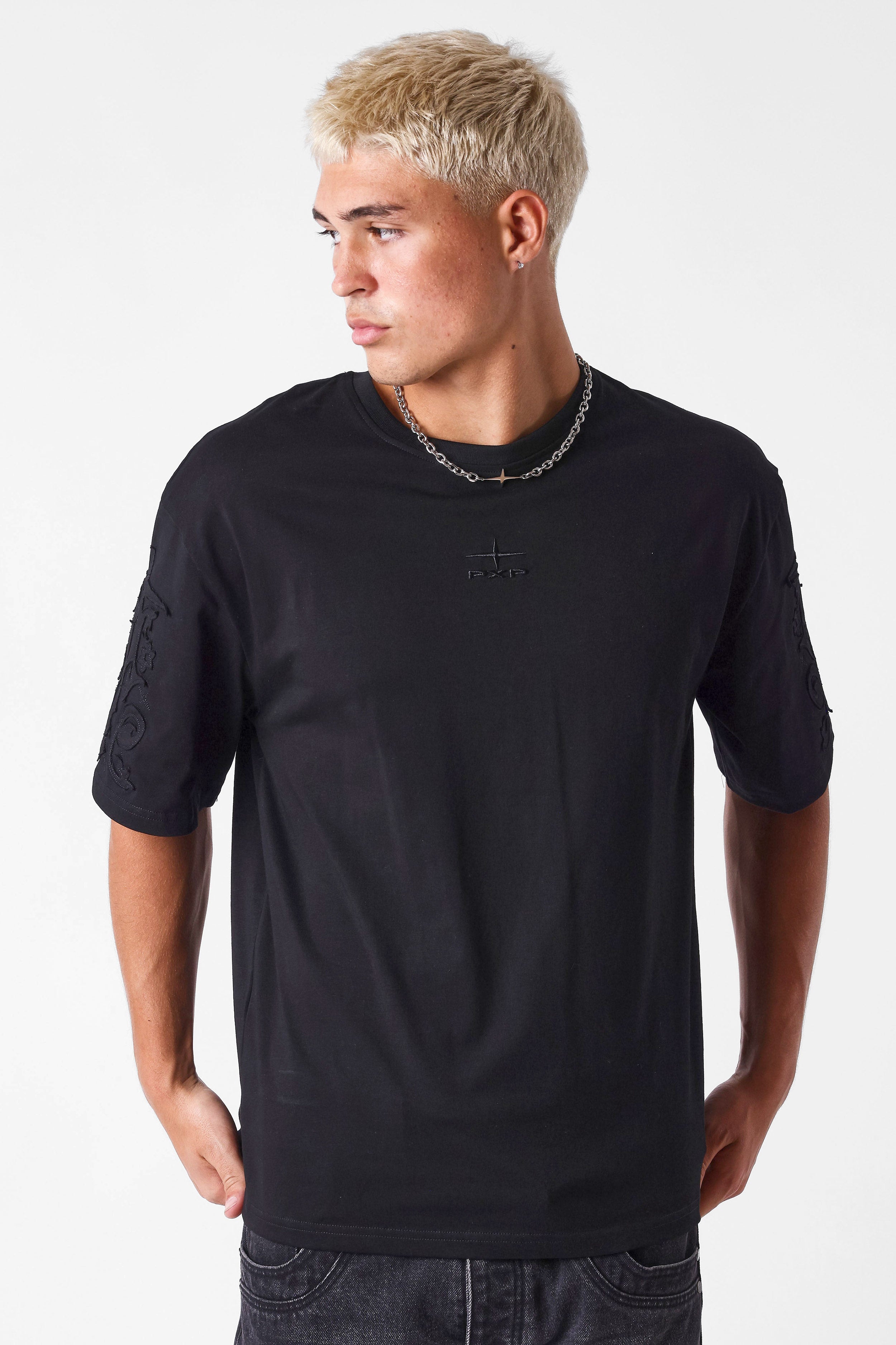 T-Shirt - Black