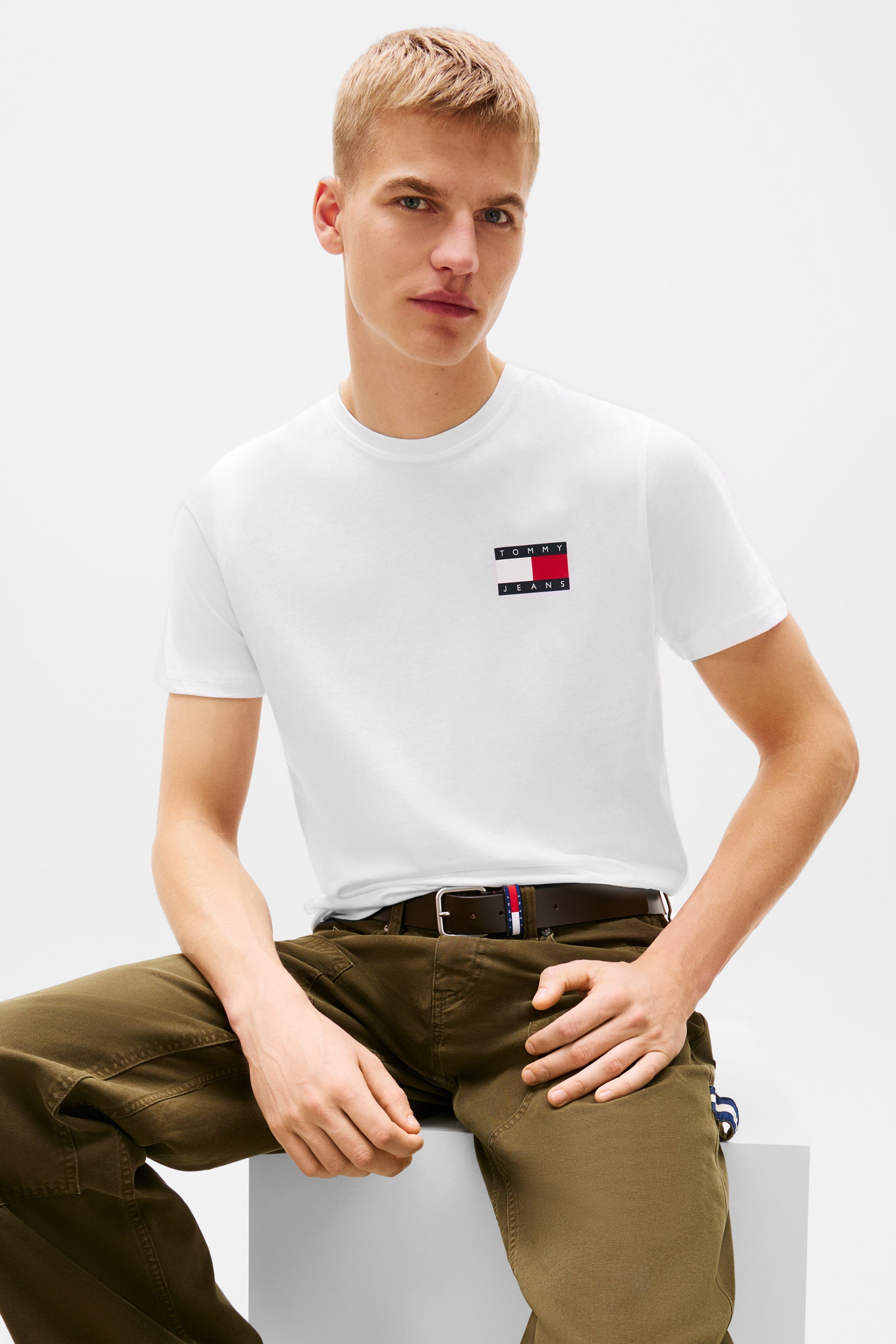 Essential Flag T-Shirt - White