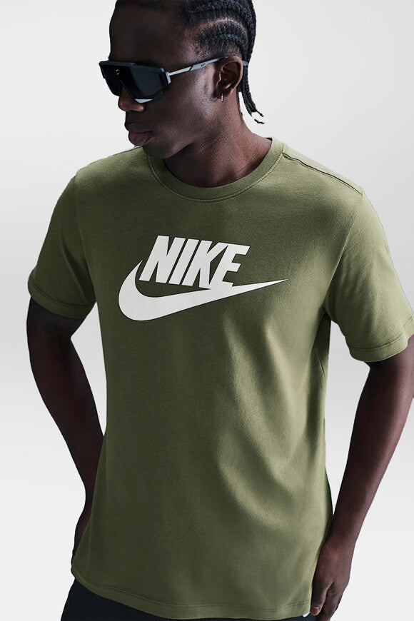 Icon Futura T-Shirt - Medium Olive