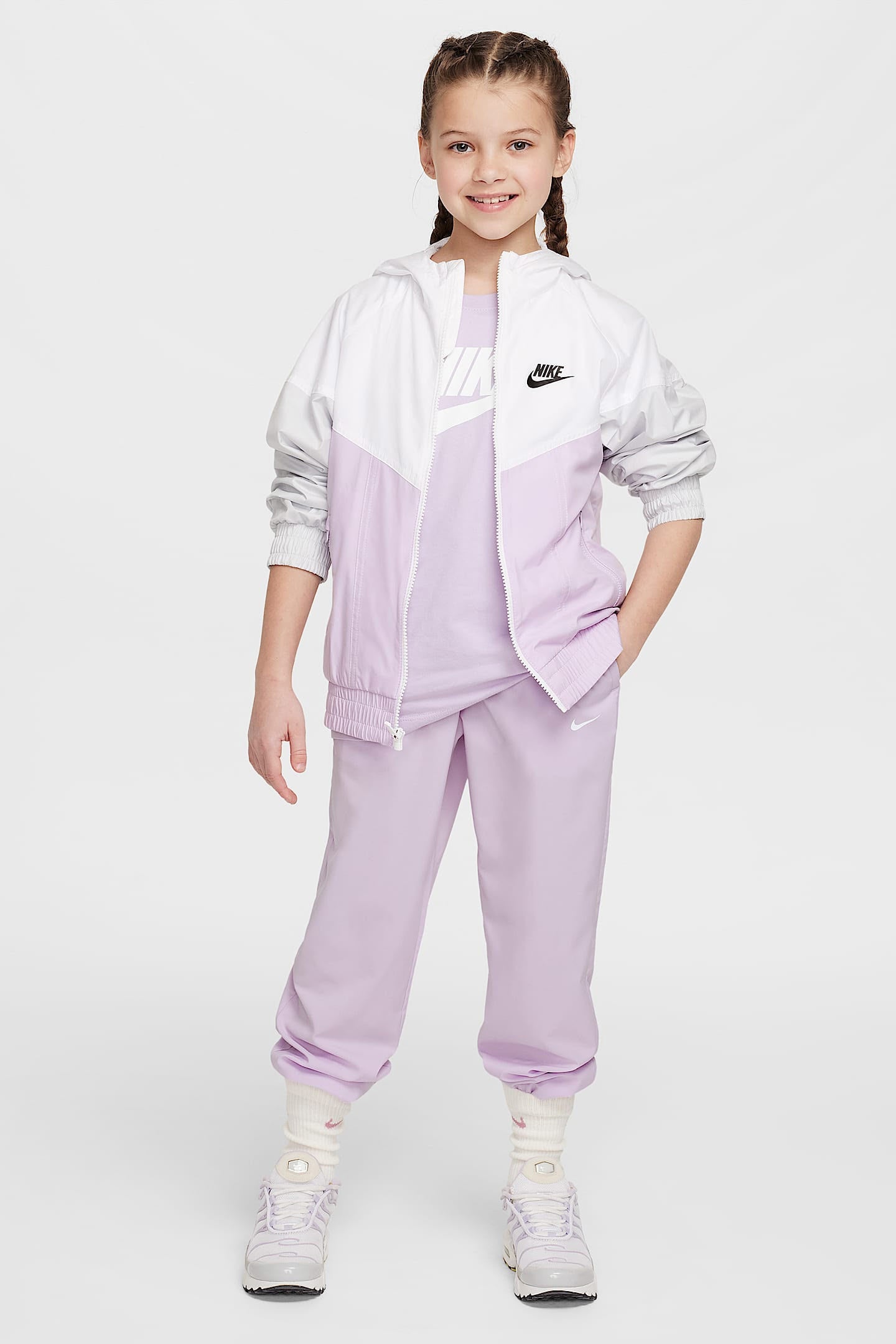 Windbreaker - White + Doll