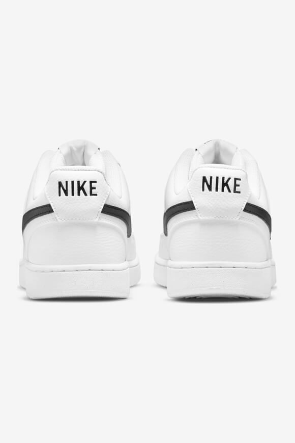 Court Vision Next Nature Sneaker - Weiss + Schwarz
