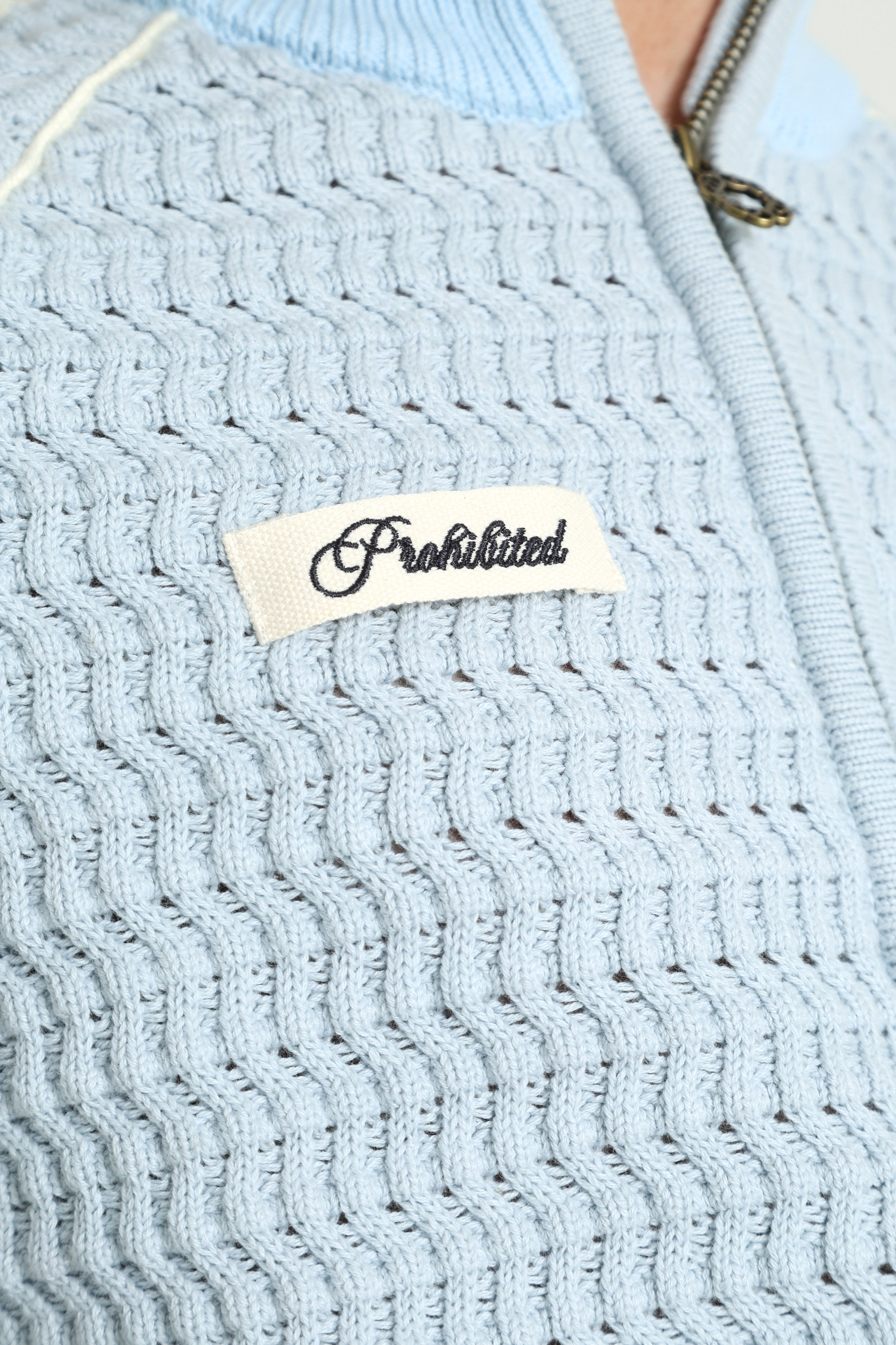 Strickjacke - Light Blue + Offwhite