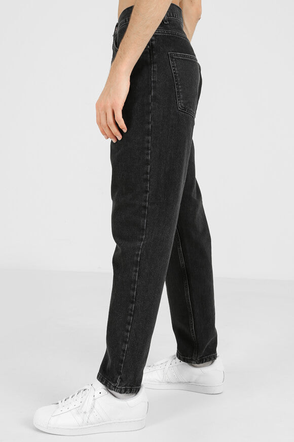 Newel Relaxed Tapered Fit Jeans - Black Stone Washed