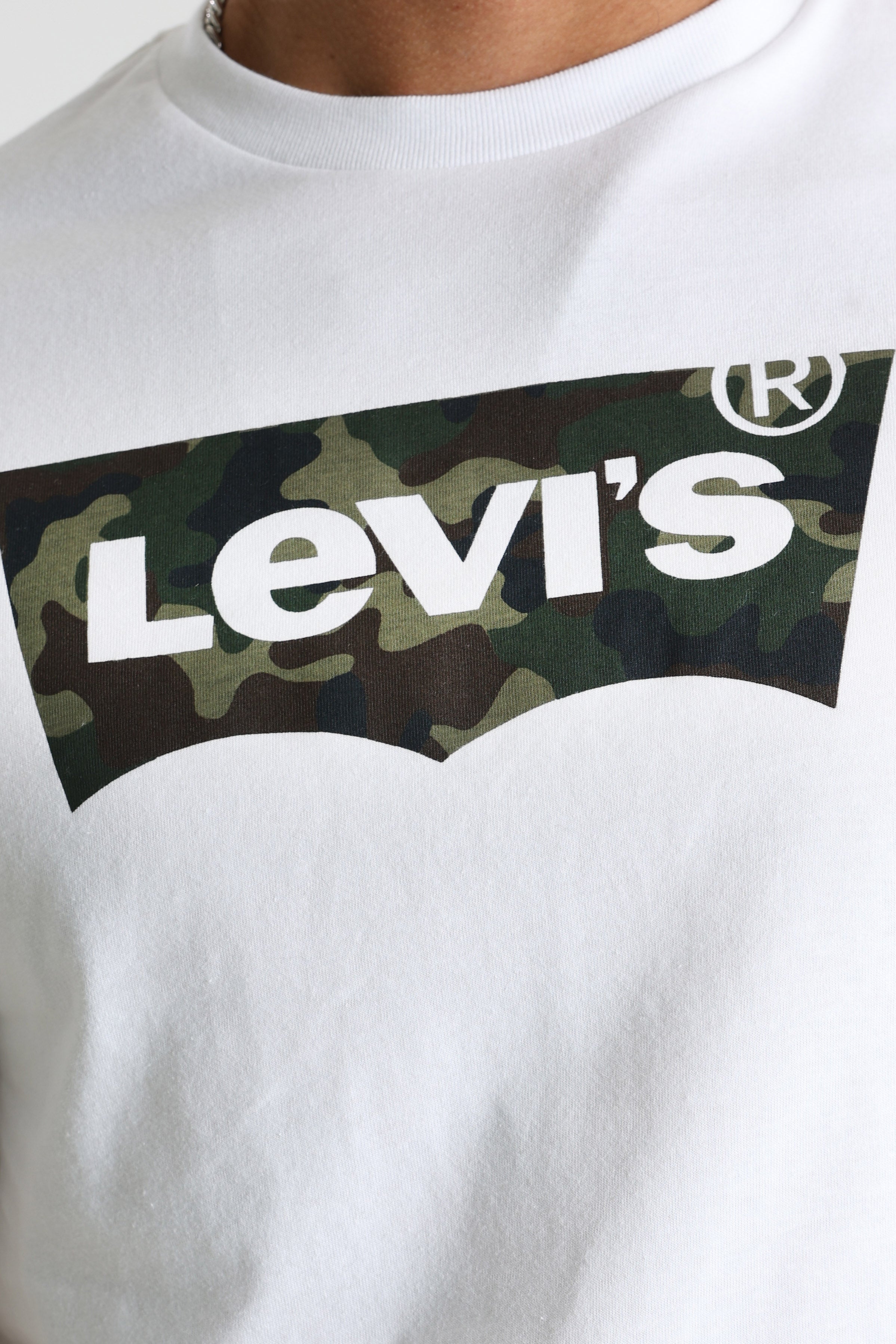 T-Shirt - White