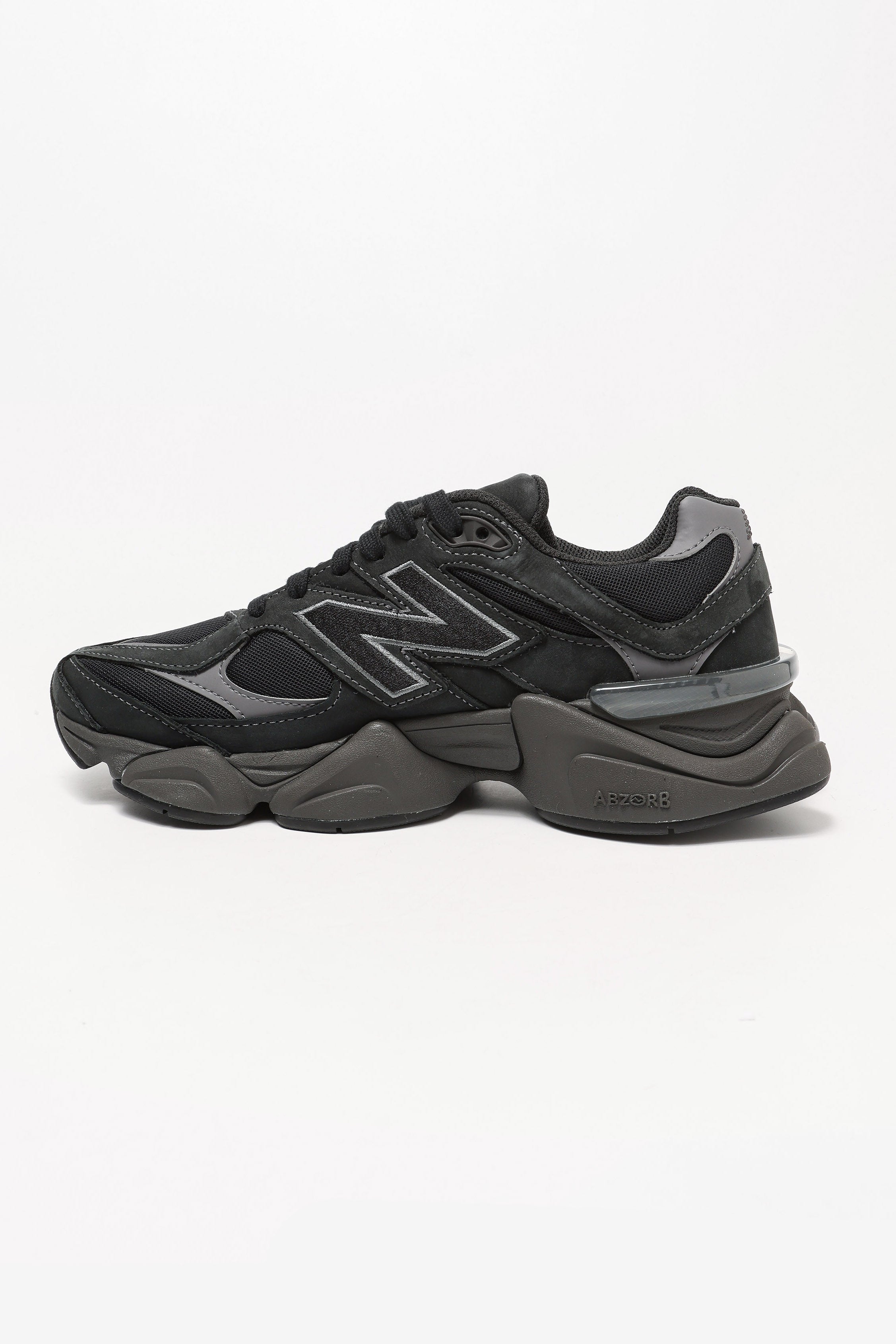 9060 Sneaker - Black