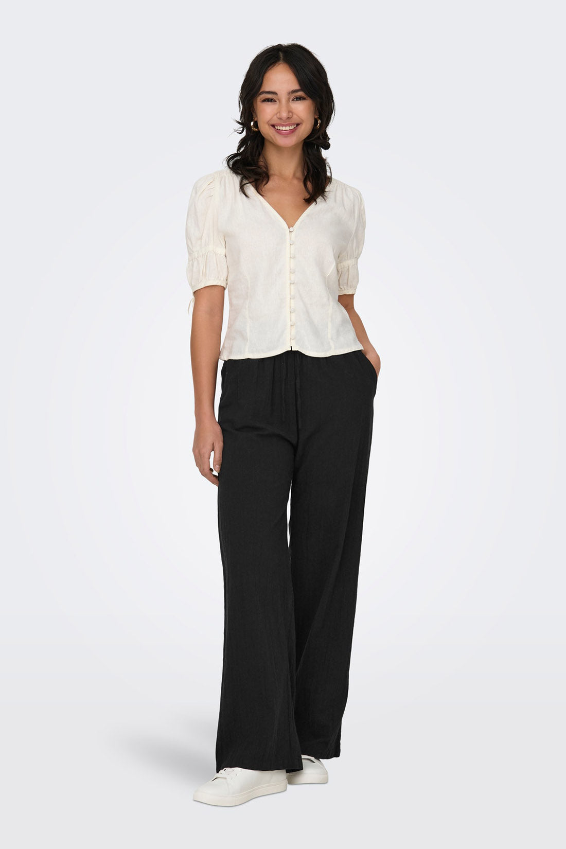 ONLTIZANA Stoffhose - Black