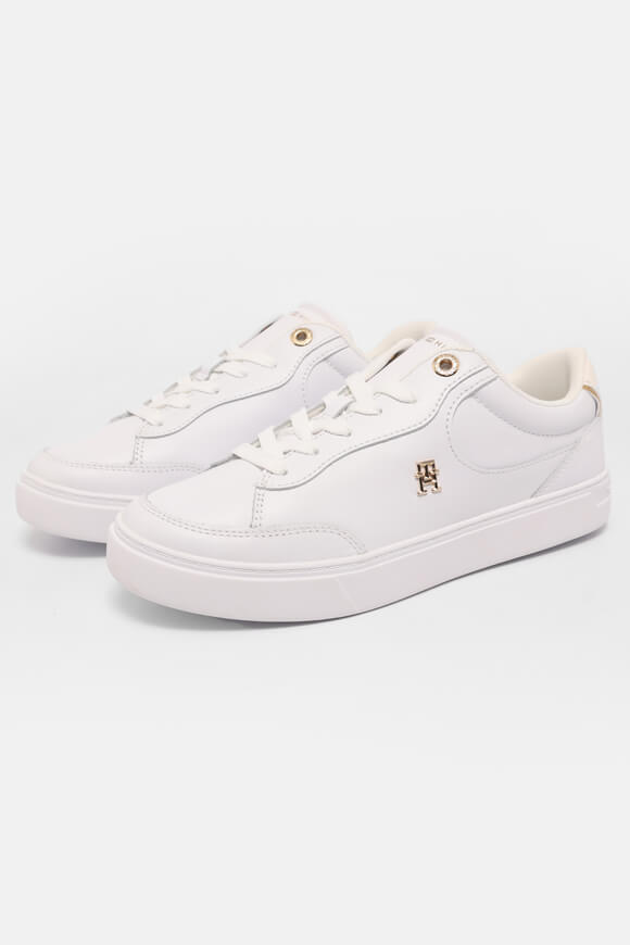 Essential Chic Court Sneaker - White