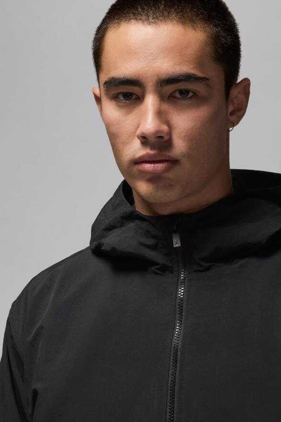 MVP Anorak - Black