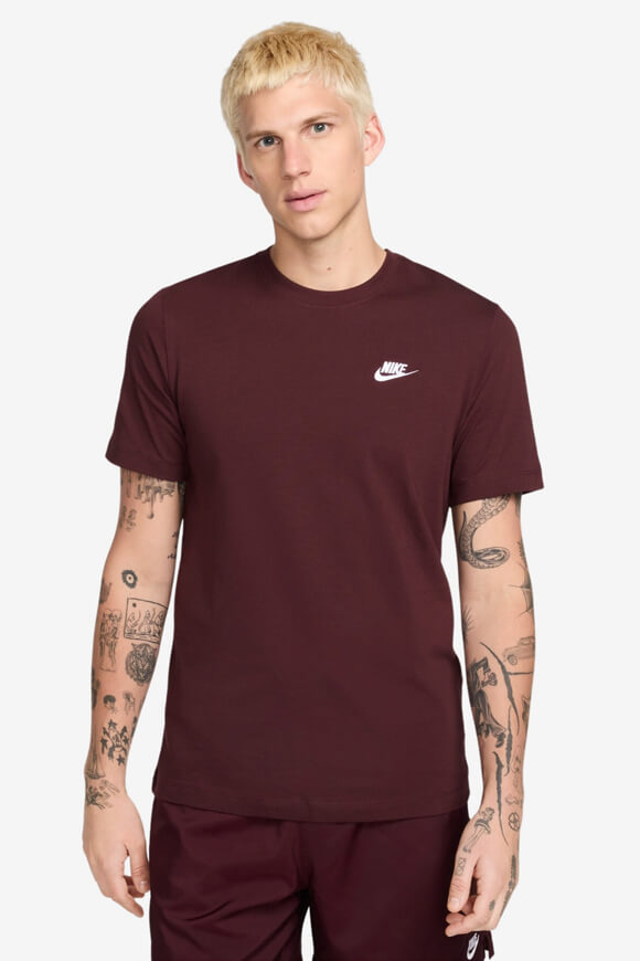 Sportswear Club T-Shirt - Burgundy Crush