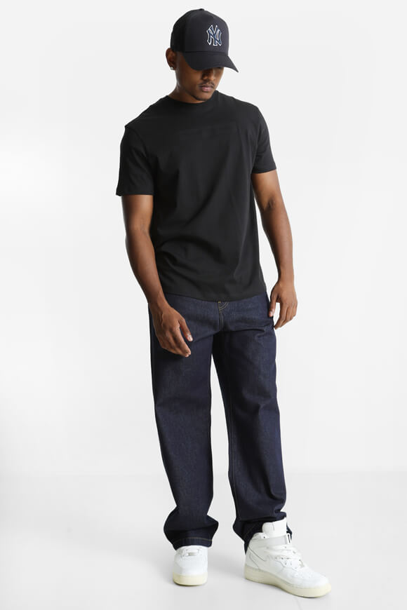 T-Shirt - Black