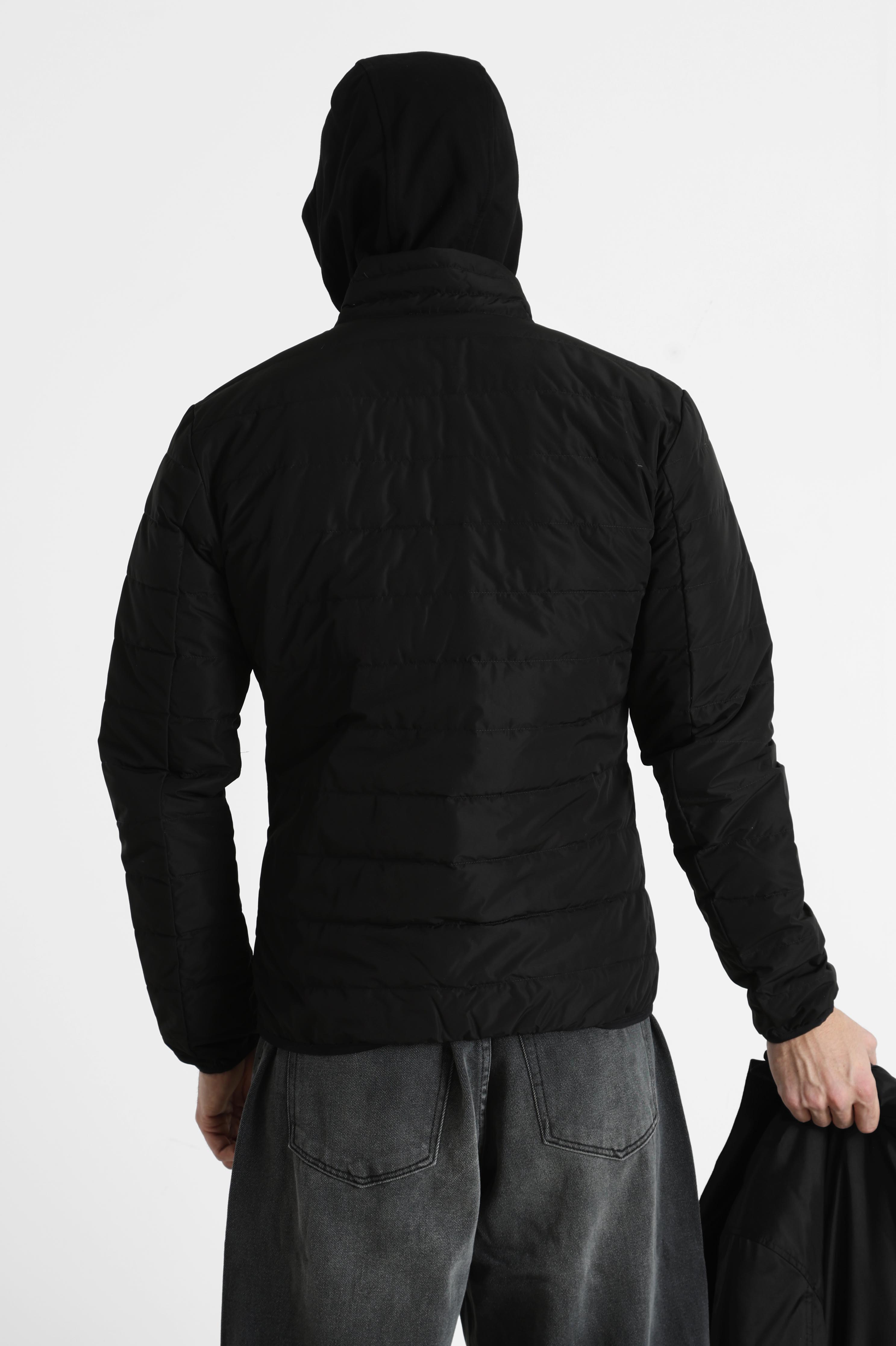 Leichte gesteppte Daunenjacke - Black