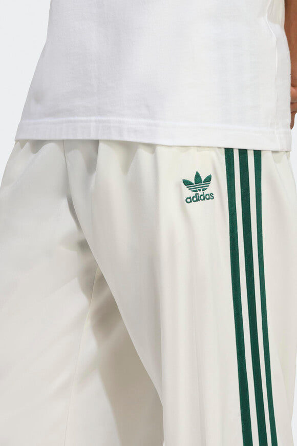 Adicolor Classics Firebird  Trainingshose - Offwhite + Collegiate Green