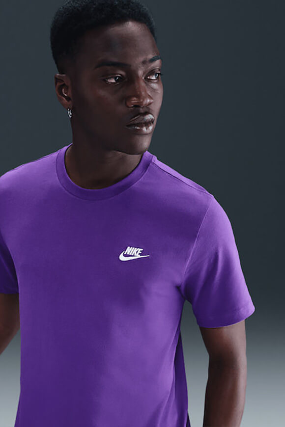 Sportswear Club T-Shirt - Purple