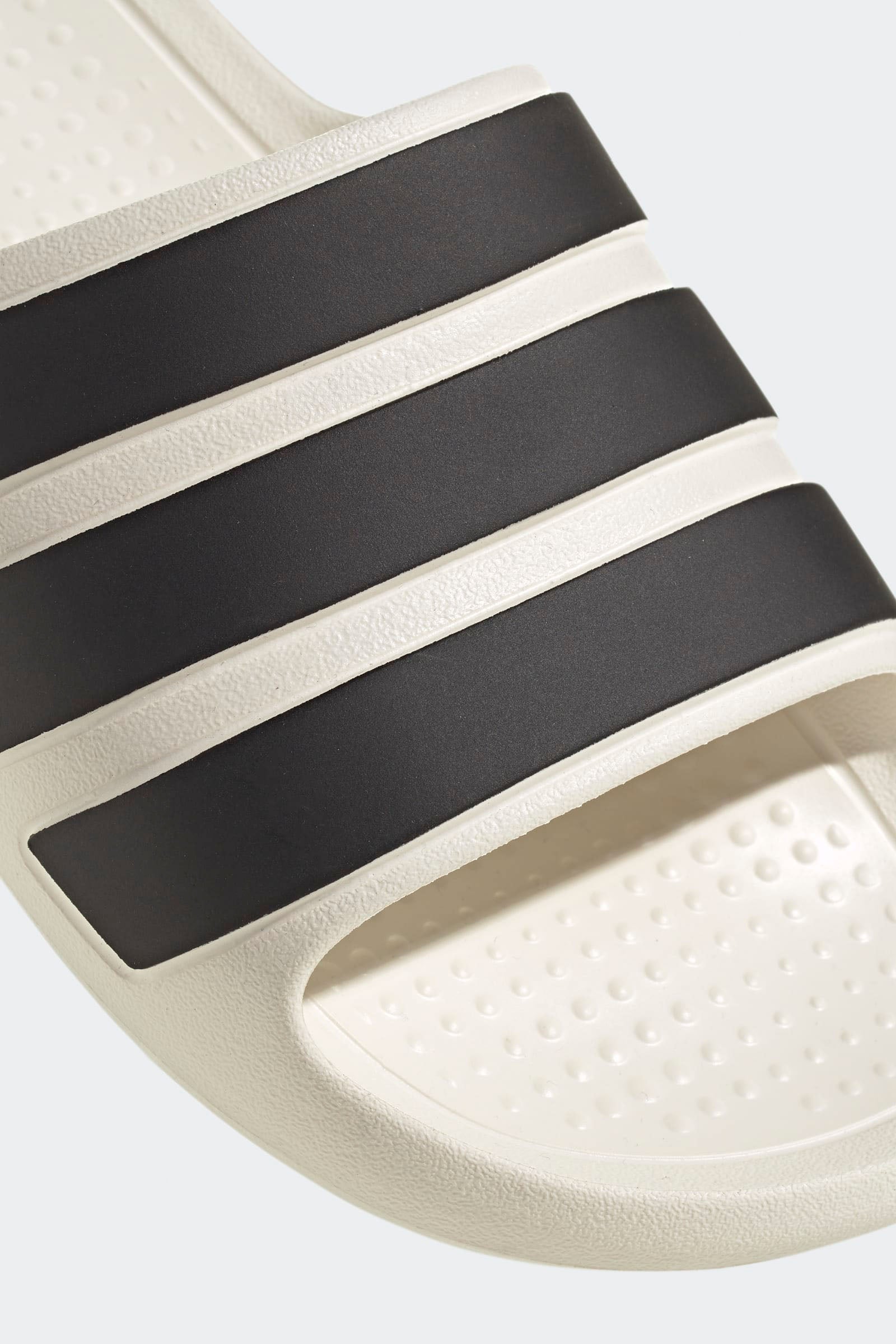 Adilette Flow Pantoletten - Offwhite + Black