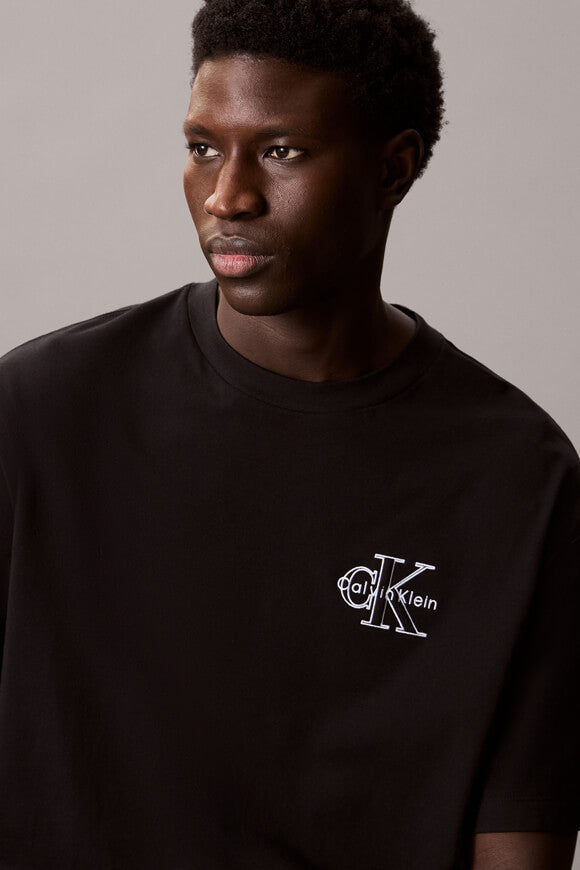 T-Shirt - Black